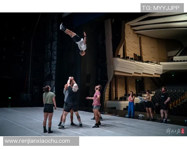 周娜谈攀岩之路:从初学者到顶尖选手的心路历程与成长故事 周娜谈攀岩之路:从初学者到顶尖选手的心路历程与成长故事