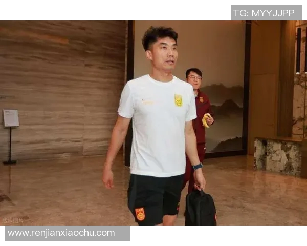 中国足球新帅上任 首次亮相透露执教目标 力求带领球队重回亚洲巅峰