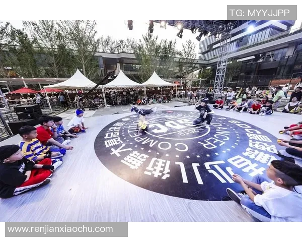 杭州街舞队配合引发热议舞者之间的默契与争议探讨
